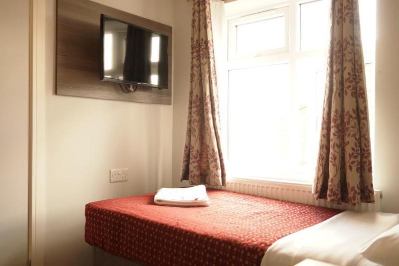 런던 컴포텔 퍼플 B&B 외부 사진