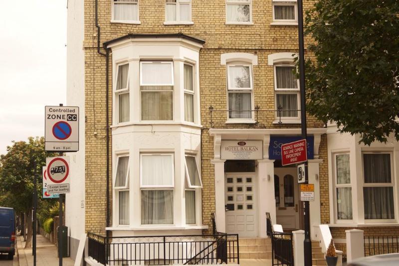 런던 컴포텔 퍼플 B&B 외부 사진