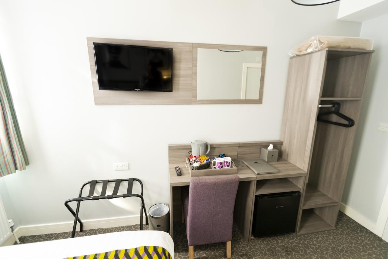 런던 컴포텔 퍼플 B&B 외부 사진