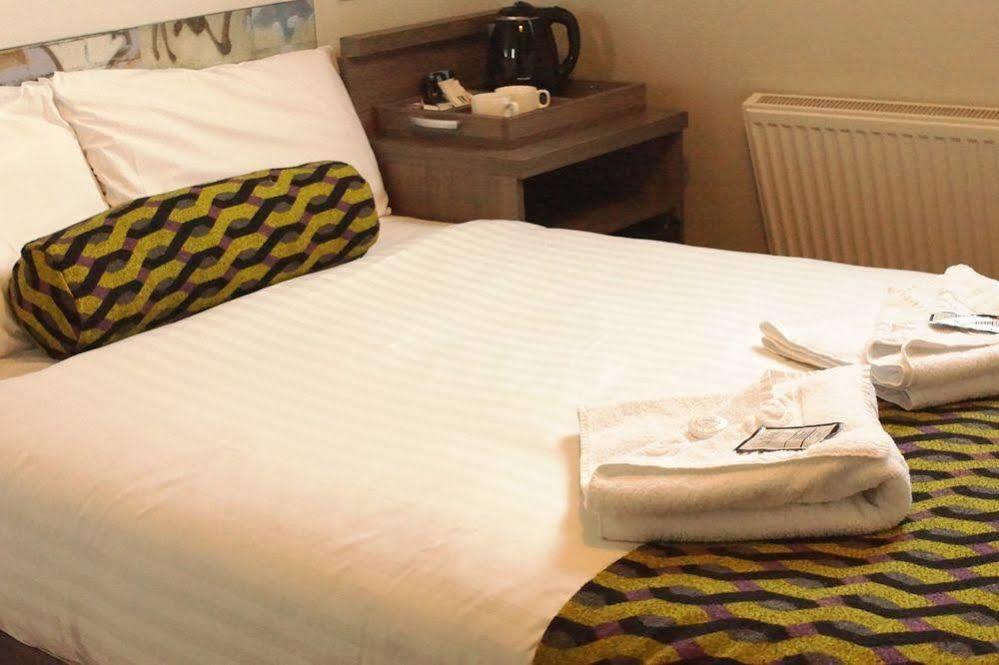 런던 컴포텔 퍼플 B&B 외부 사진